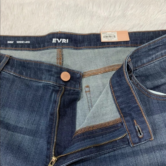 EVRI Women's Plus Size 24W Wide-Leg Crop Jeans - Picture 5 of 8